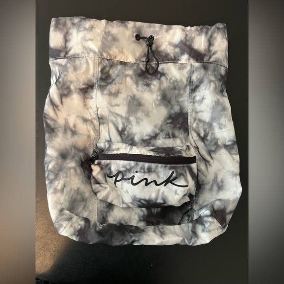 Victoria's Secret PINK Backpack Drawstring convertible fanny Pack NWOT New Gray - Picture 1 of 10